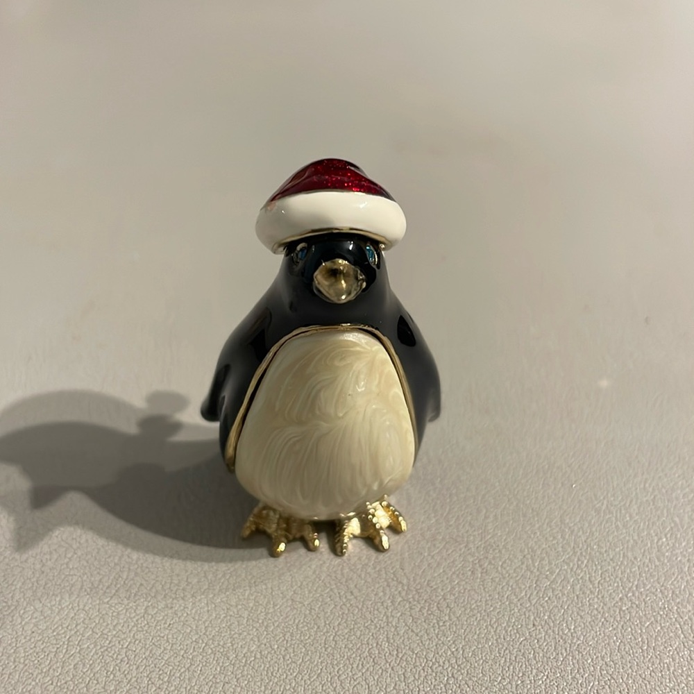 Monet 2012 penguin with Santa hat keepsake with igloo charm inside